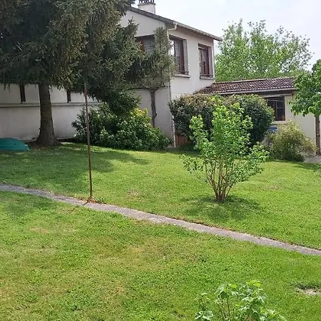 Du Bel Air